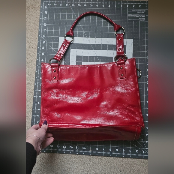 Red Patent Leather Women's Tote/purse - Picture 7 of 14